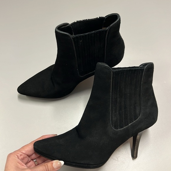 Cole Haan Nike Air Heels Pointed Toe Suede Boots Size 7.5 - Picture 6 of 13